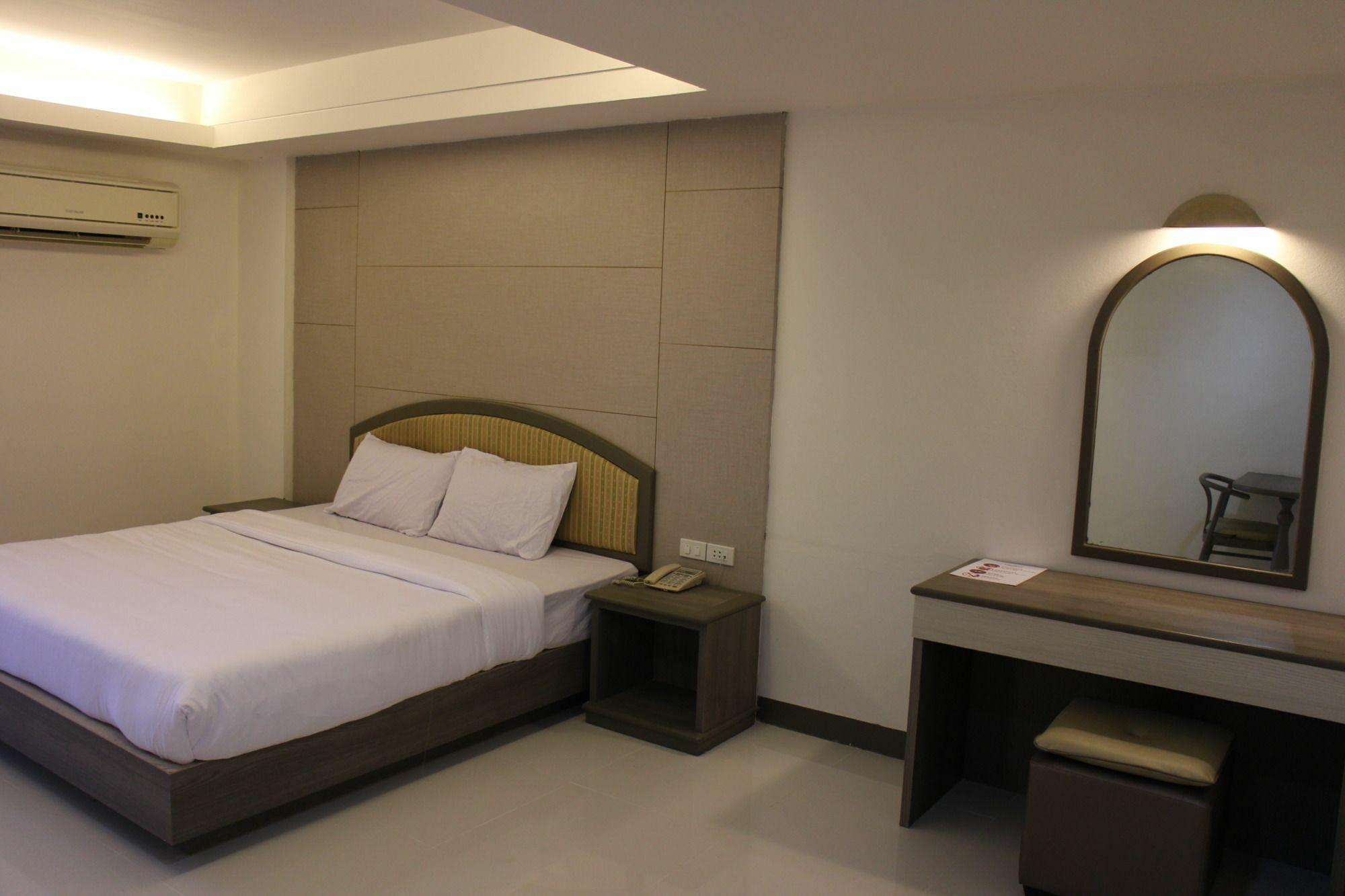 Lee Garden Bangkok Hotel Exterior photo