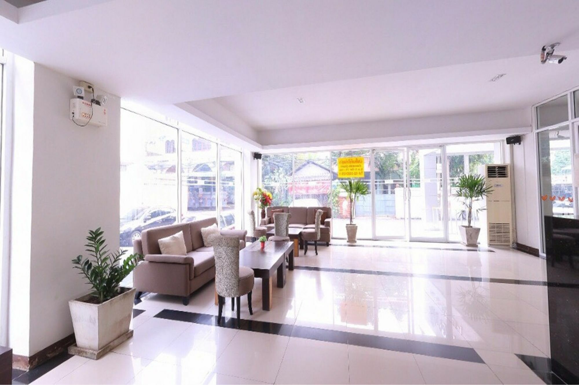 Lee Garden Bangkok Hotel Exterior photo